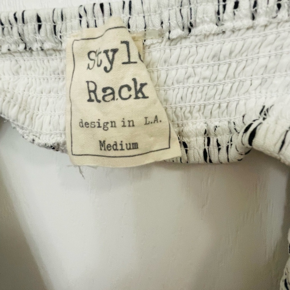 Style Rack Chic White and Black Maxi Dress - Picture 2 of 3
